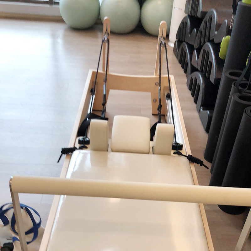 Maßgefertigtes Ahorn-Holz Vers – Pilates And Yoga Studio Bewertung und Preis